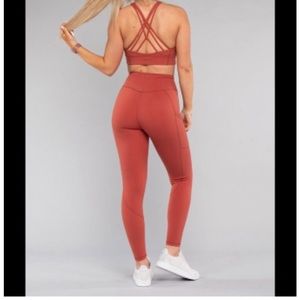 Paragon Sakura leggings in BLACK